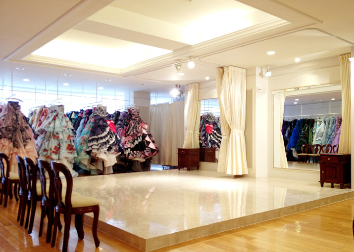 Exterior photo of Kozaburo Wedding's main store